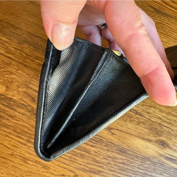 💙LAST DAY💙 Prada Saffiano Quilted Black Leather Long Wallet (w/ COA) - Picture 8 of 14